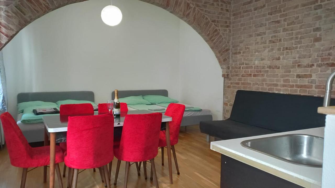 Cozynite Premium Apartment Stadthalle فيينا المظهر الخارجي الصورة