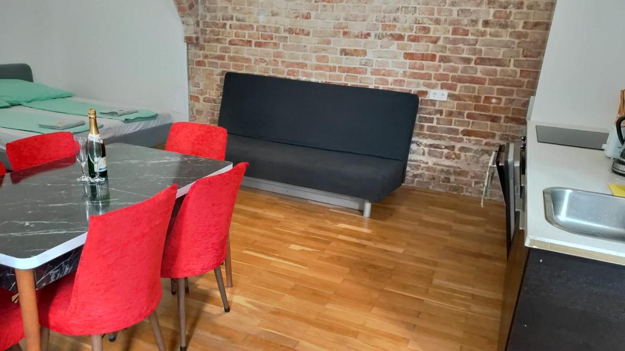 Cozynite Premium Apartment Stadthalle فيينا المظهر الخارجي الصورة